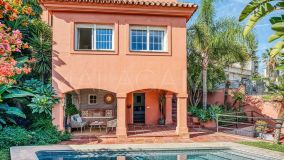 Villa for sale in Nueva Andalucia, Marbella