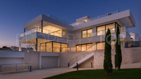 Villa Moderna en Nueva Andalucia