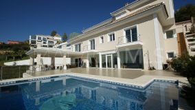 Villa for sale in Los Monteros, Marbella Öst