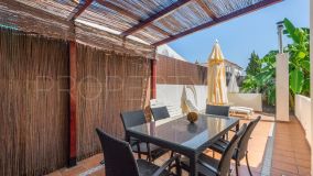 For sale villa in Nueva Andalucia with 5 bedrooms