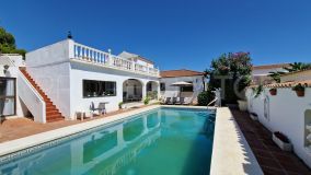 Villa for sale in El Saladillo, 795,000 €