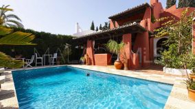 Villa for sale in Nueva Andalucia, Marbella