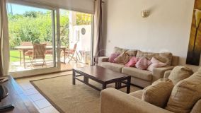 Apartment for sale in Isdabe, Estepona East