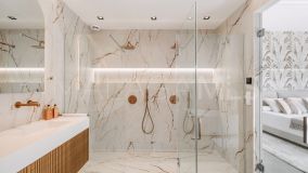 Penthouse for sale in Las Lolas, Nueva Andalucia