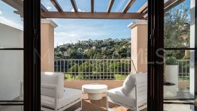 Penthaus zu verkaufen in Los Arqueros, Benahavis