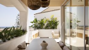 Radhus for sale in Altos de Aloha, Nueva Andalucia