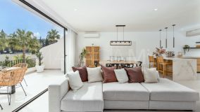 Maison de Ville for sale in Los Pinos de Aloha, Nueva Andalucia