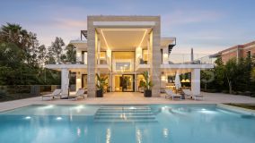 Villa for sale in Altos de Puente Romano, Marbella Golden Mile