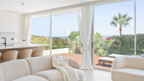 Apartamento Planta Baja en venta en Les Belvederes, Nueva Andalucia