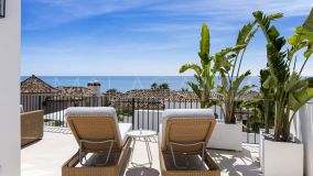 Villa for sale in Las Chapas, Marbella East