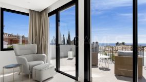 Villa for sale in Las Chapas, Marbella East
