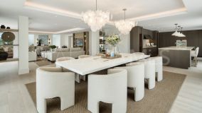 Villa for sale in Nagüeles, Marbella Golden Mile
