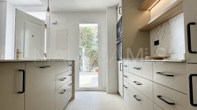 Markplanslägenhet for sale in La Maestranza, Nueva Andalucia