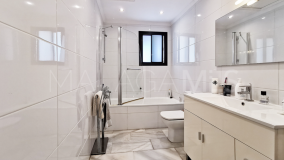 Villa for sale in El Rosario, Marbella Est