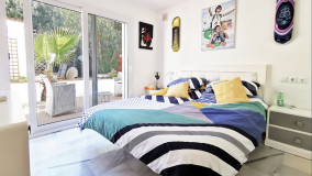 Villa for sale in El Rosario, Marbella Est