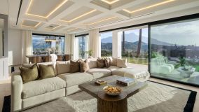 Villa for sale in La Quinta, Benahavis