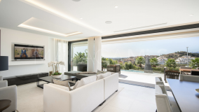 Villa en venta en Las Lomas de Nueva Andalucia