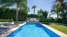 Villa for sale in Los Naranjos Golf, Nueva Andalucia