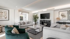 Villa for sale in Las Brisas del Golf, Nueva Andalucia