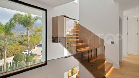 Villa en venta en Las Lomas del Marbella Club con 6 dormitorios