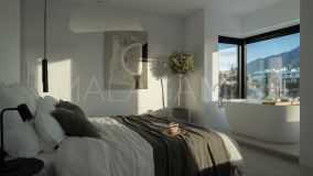 Villa for sale in Nueva Andalucia, Marbella
