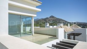Penthouse for sale in Marbella Club Hills with 3 bedrooms