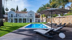 Nueva Andalucia, villa de 4 dormitorios a la venta