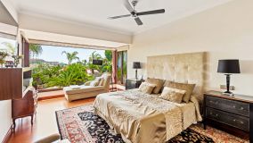 Villa for sale in Nueva Andalucia, Marbella