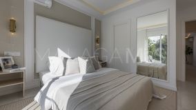 Town House for sale in Aloha, Nueva Andalucia