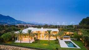 Villa for sale in Casares del Sol