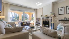 Duplex Penthouse for sale in Venalmar, Estepona East