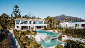 Villa zu verkaufen in La Cerquilla, Nueva Andalucia