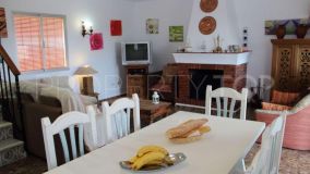 Finca a la venta en Guadalobon
