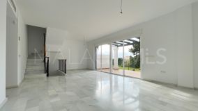 Maison de Ville à vendre à Guadalobon, Estepona