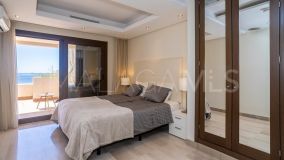 Zweistöckiges Penthouse zu verkaufen in Bahia de la Plata, Estepona Ost