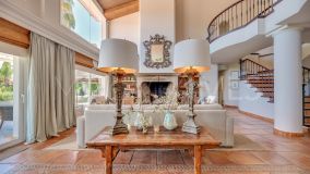 Villa for sale in Elviria, Marbella Est