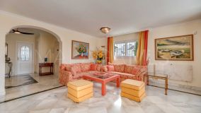 Duplex Penthouse for sale in White Pearl Beach, Marbella Est