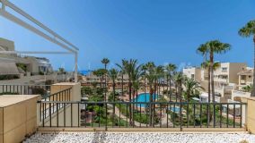 Zweistöckiges Penthouse zu verkaufen in White Pearl Beach, Marbella Ost