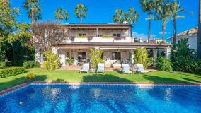 Villa zu verkaufen in Elviria, Marbella Ost