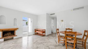 Apartamento en venta en Elviria, Marbella Este