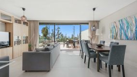 Penthouse for sale in Cabopino, Marbella East