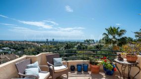 Tvåvånings takvåning for sale in Elviria Hills, Marbella Öst