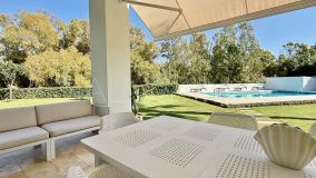 Villa en venta en Guadalmina Baja, San Pedro de Alcantara