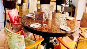 Bar for sale in Aloha Pueblo, Nueva Andalucia