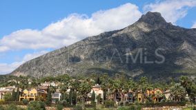 Villa for sale in La Capellania, Marbella Golden Mile