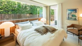 Villa en venta en Nueva Andalucia, Marbella