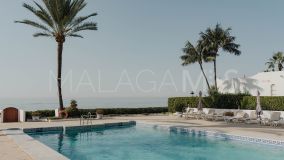 Pareado en venta en El Oasis Club, Marbella Golden Mile