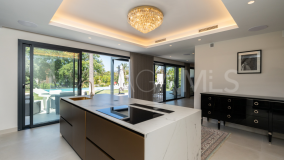 Villa for sale in Guadalmina Baja, San Pedro de Alcantara