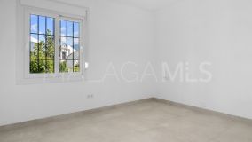Apartamento en venta en Nueva Andalucia, Marbella