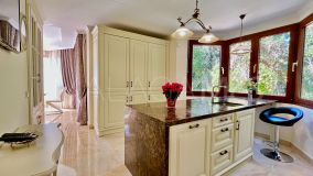 Villa for sale in El Rosario, Marbella Öst